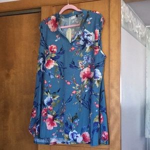Polyester teal blue flowered tunic top